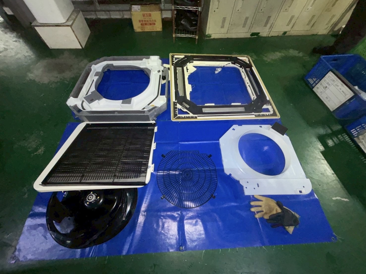 台中工業區吊隱式冷氣清洗、四方吹冷氣清洗