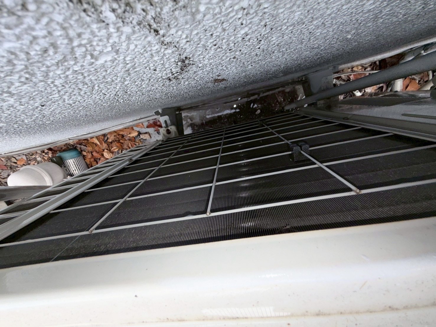 台中中興大學吊隱式冷氣清洗