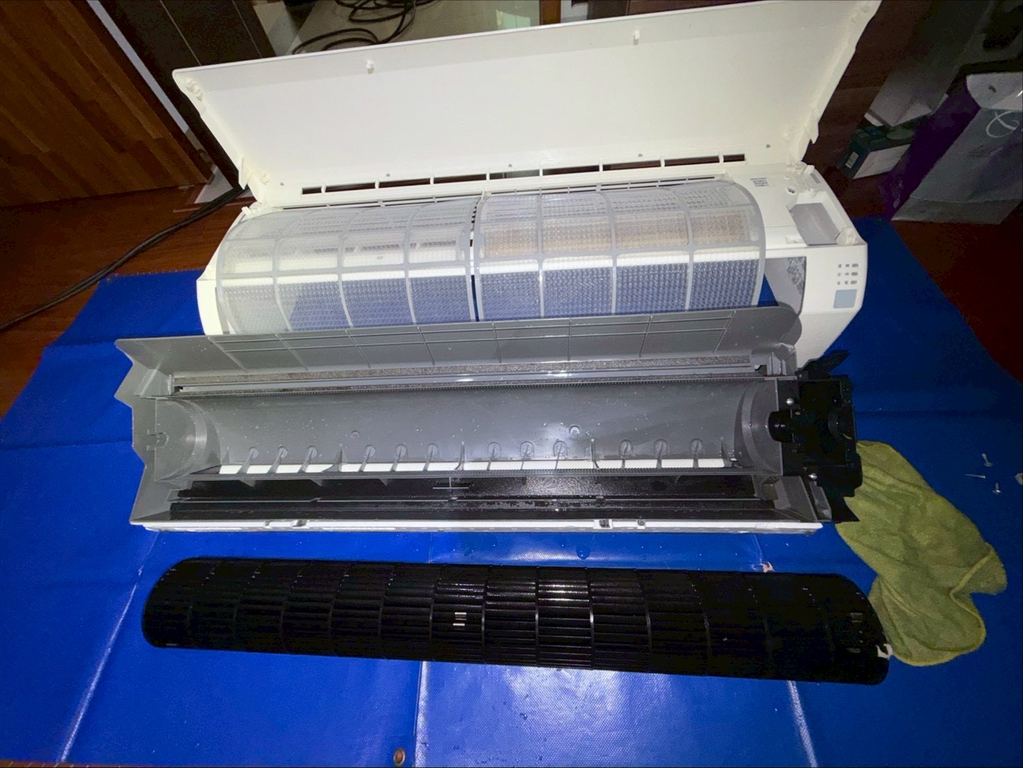 南投草屯富士通分離式冷氣清洗