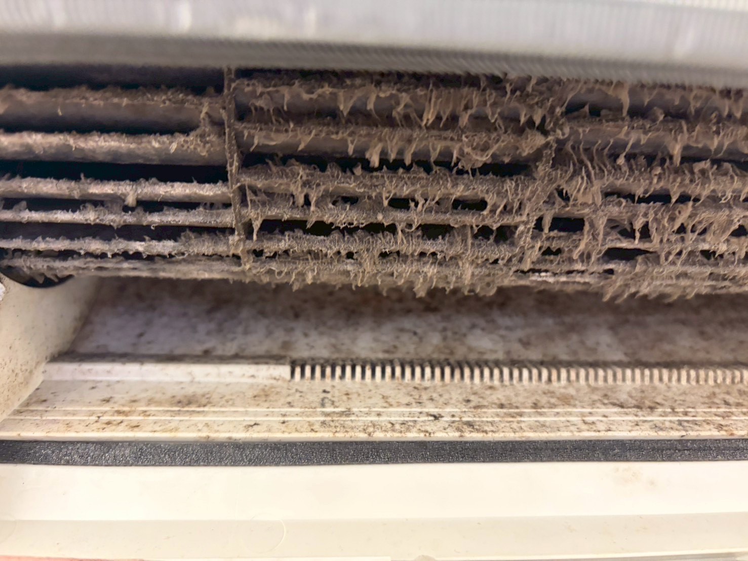 台中北區分離式冷氣清洗拆風鼓