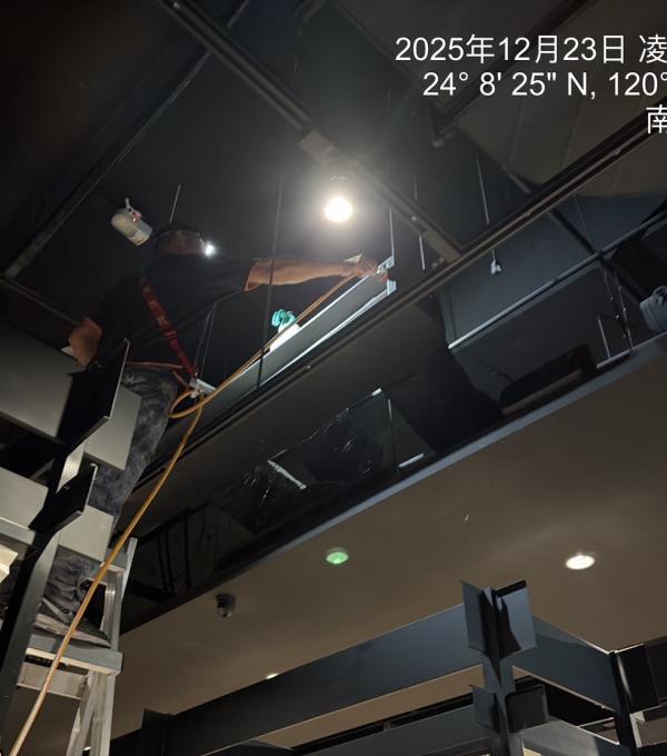 森森燒肉秀泰 四方吹冷氣清洗 廣潔家電清洗 冷氣機清洗 洗衣機清洗 水塔清洗