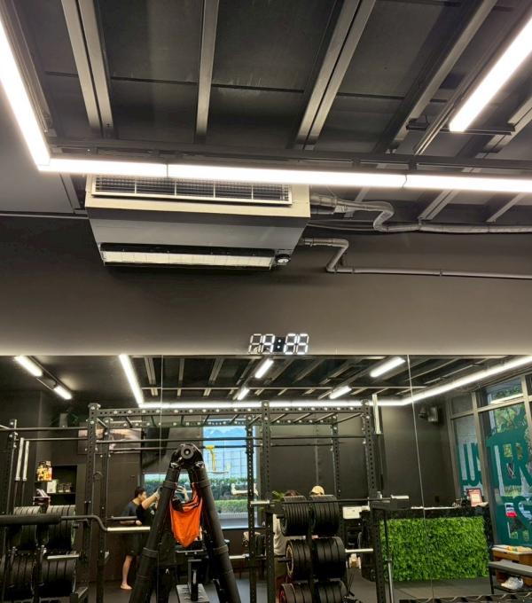 台中北屯健身房 吊隱式冷氣清洗 廣潔家電清洗 冷氣機清洗 洗衣機清洗 水塔清洗