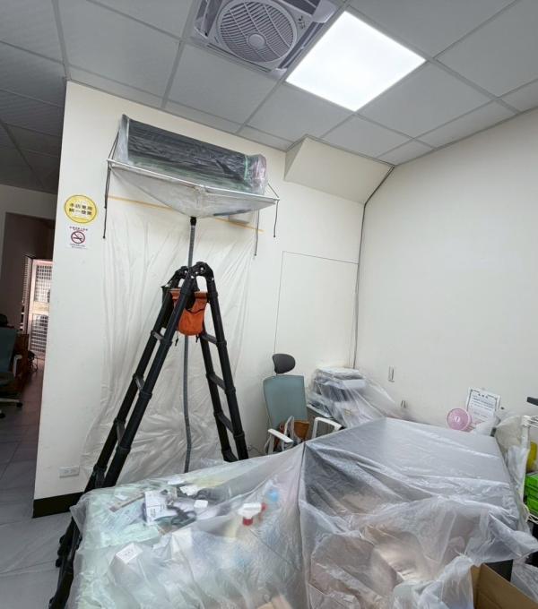 台中北區分離式冷氣清洗 廣潔家電清洗 冷氣清洗 洗衣機清洗 水塔清洗